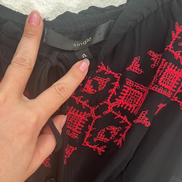 Super cute and flattering see through blouse - Picture 3 of 6